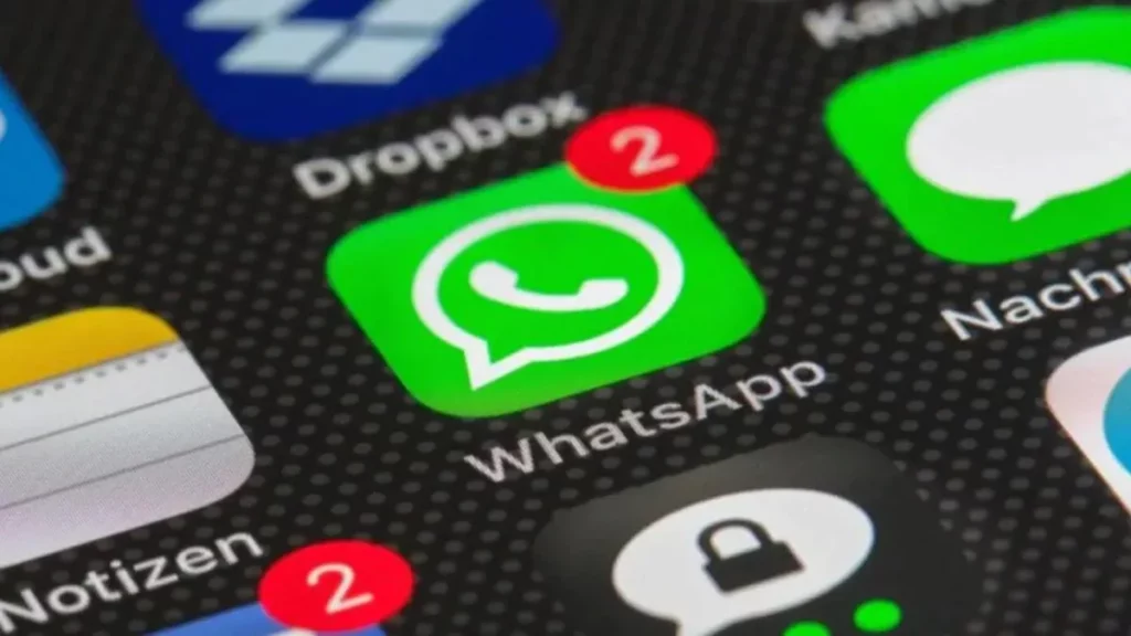 WhatsApp prepares an update with its new username option