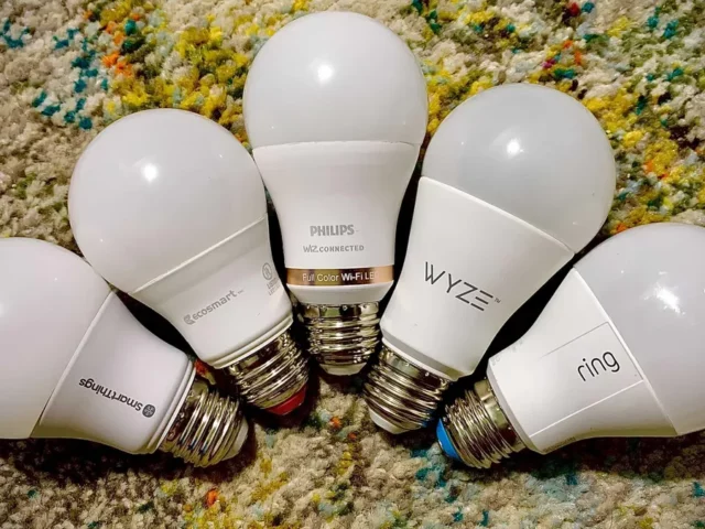 Why should you use intelligent light bulbs right now?