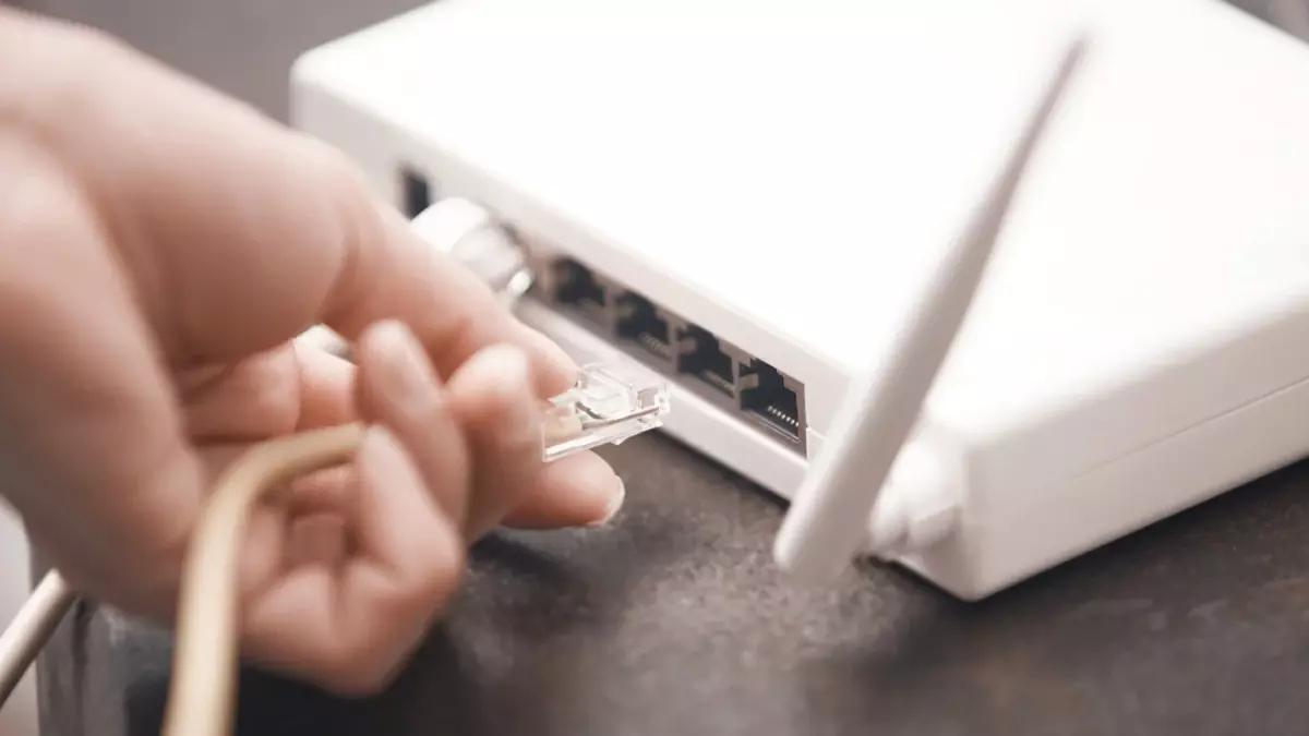 Tips to prevent WiFi network gets hacked