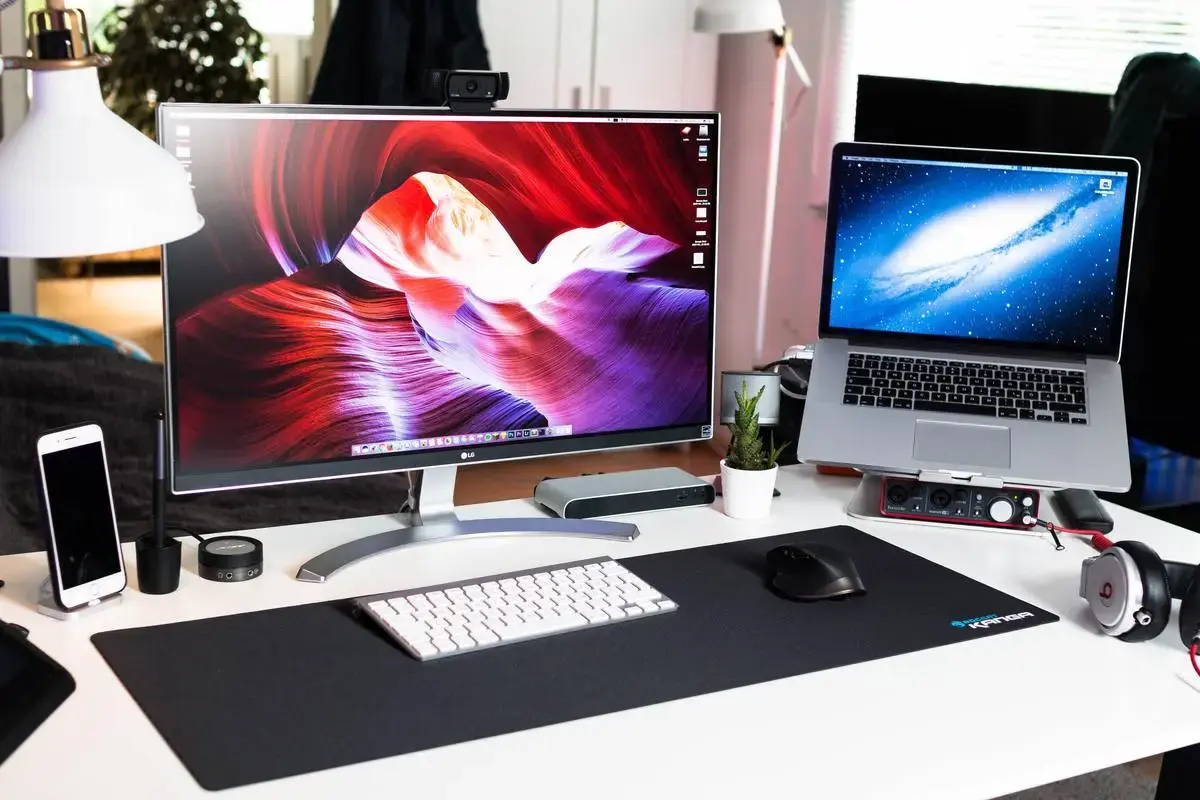 Transform your old laptop into a secondary screen