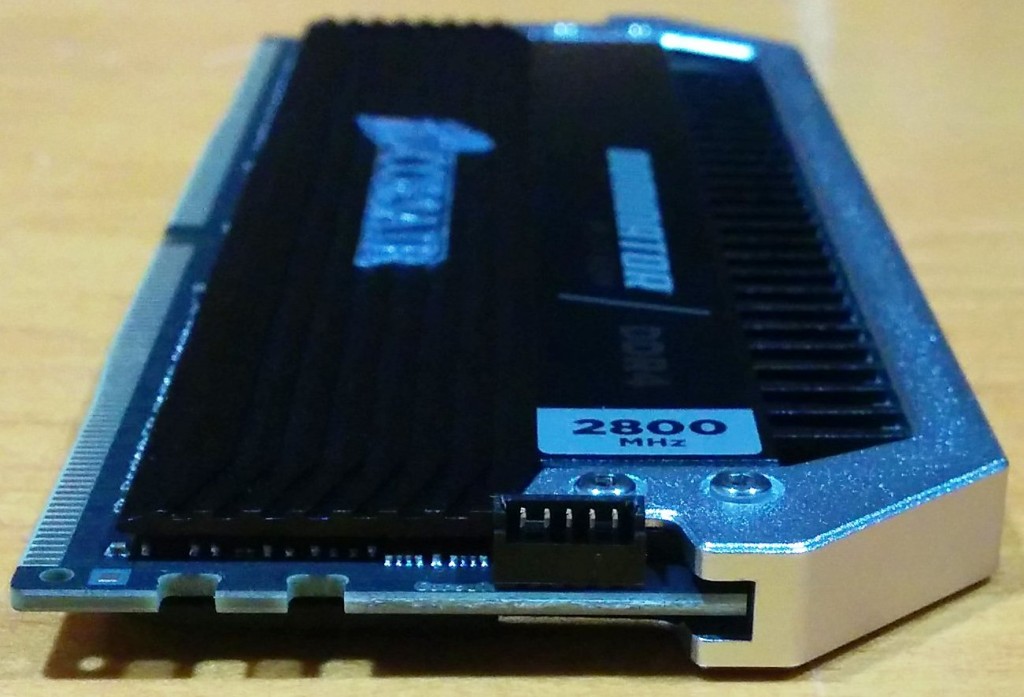 Corsair-Nominator-Platinum-DDR4-16GB-1800MHz-11
