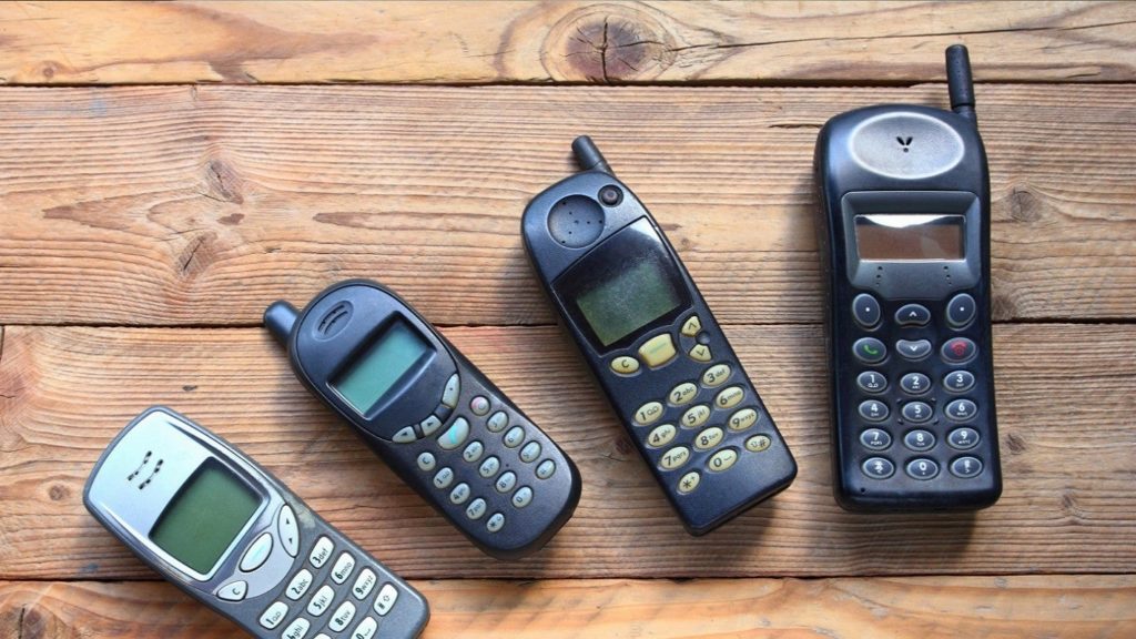teléfonos antiguos redes modernas 4