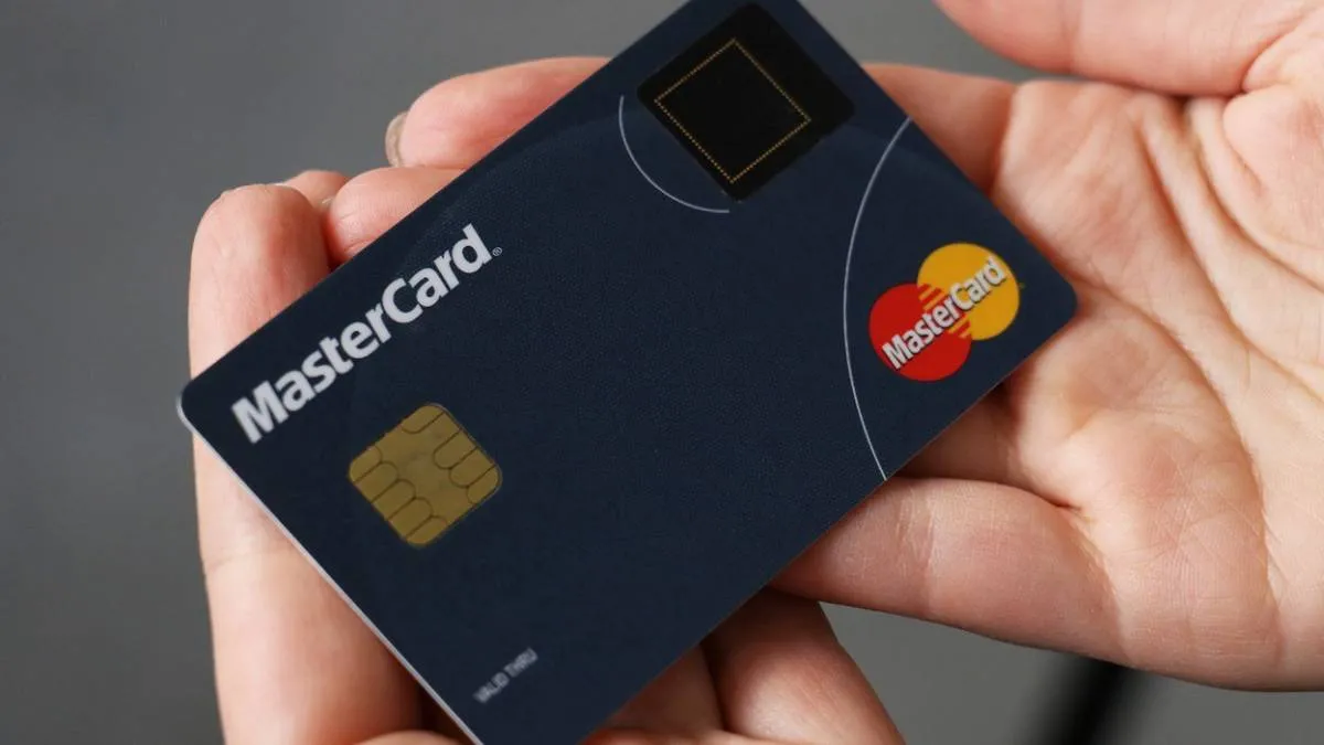 ¿Es necesario el KYC para tarjetas de crédito y débito?