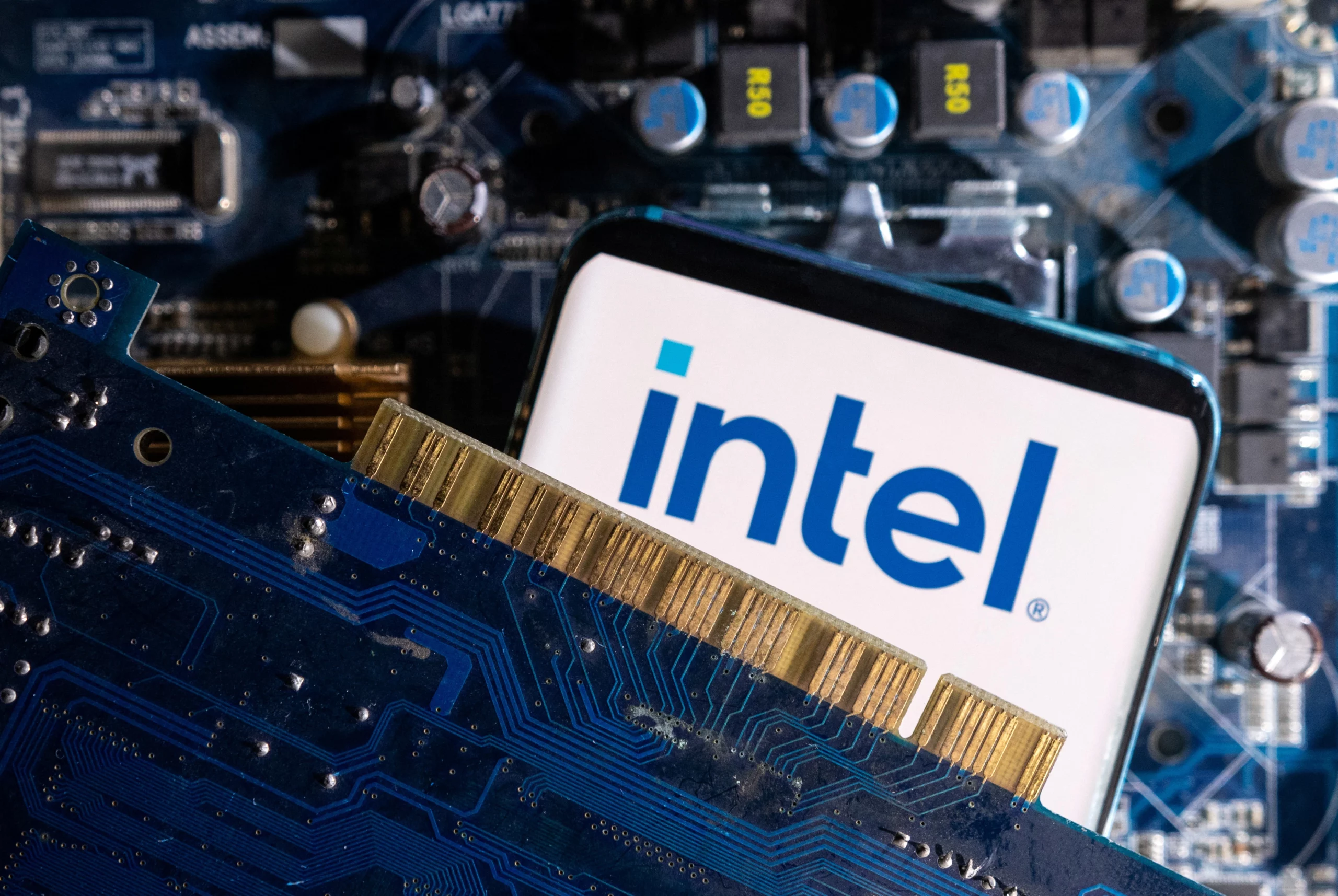 Intel se enfrenta a muchos problemas muy graves.