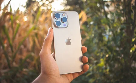Apple revela por qué la cámara del iPhone 15 Pro Max tiene un solo zoom de 5x