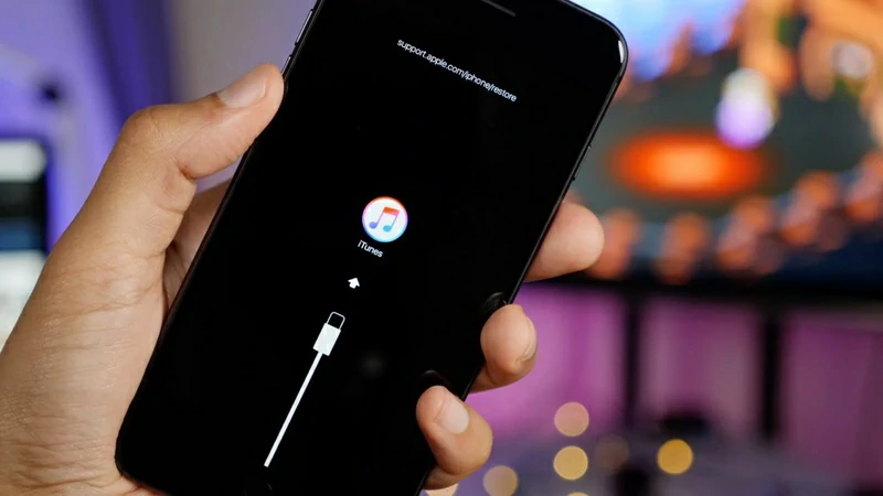 ¿Qué hacer si tu iPhone se atasca al verificar las actualizaciones?
